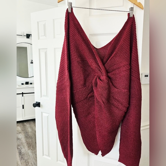 Plus-size Burgundy Twist-back Sweater - Picture 5 of 5